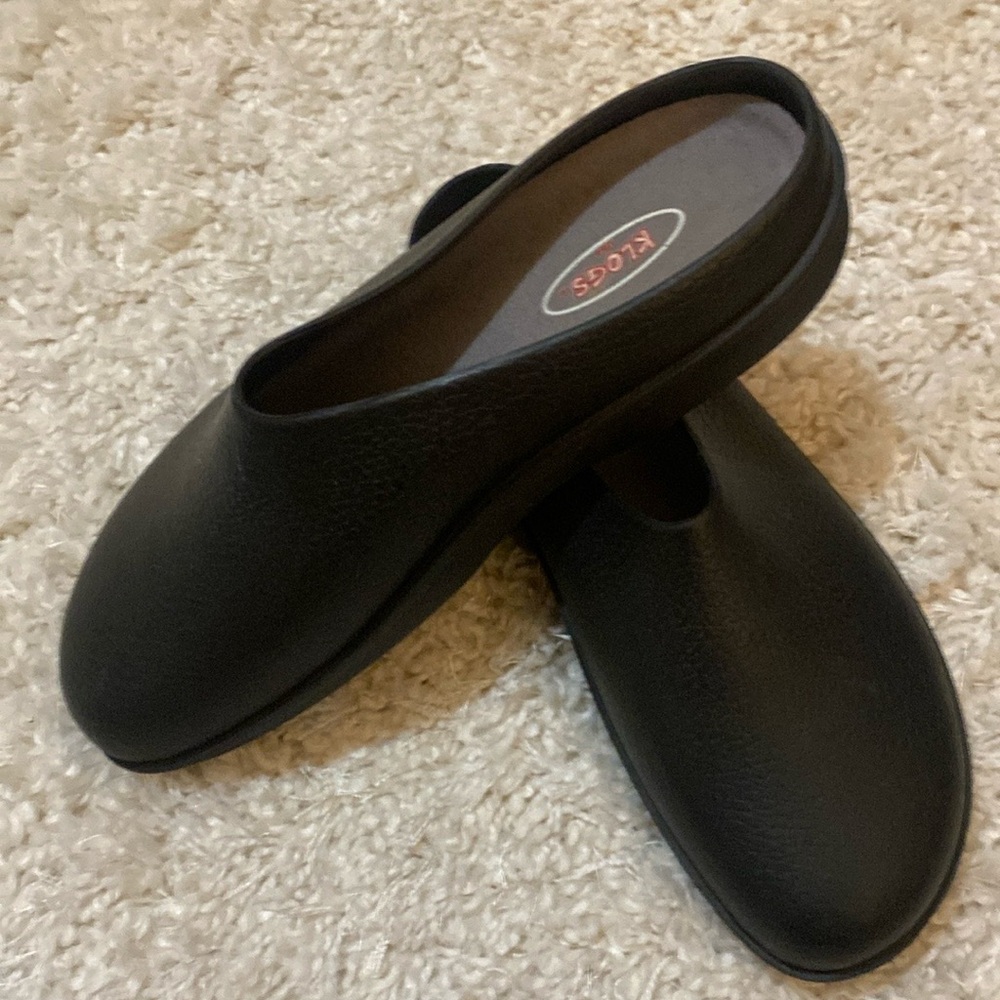 Klogs womens slip ons